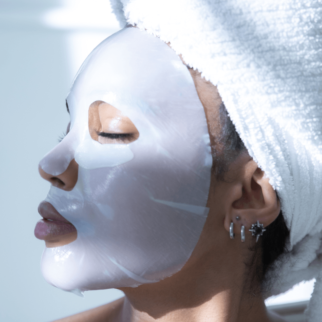 girl with hydra+ skin mask